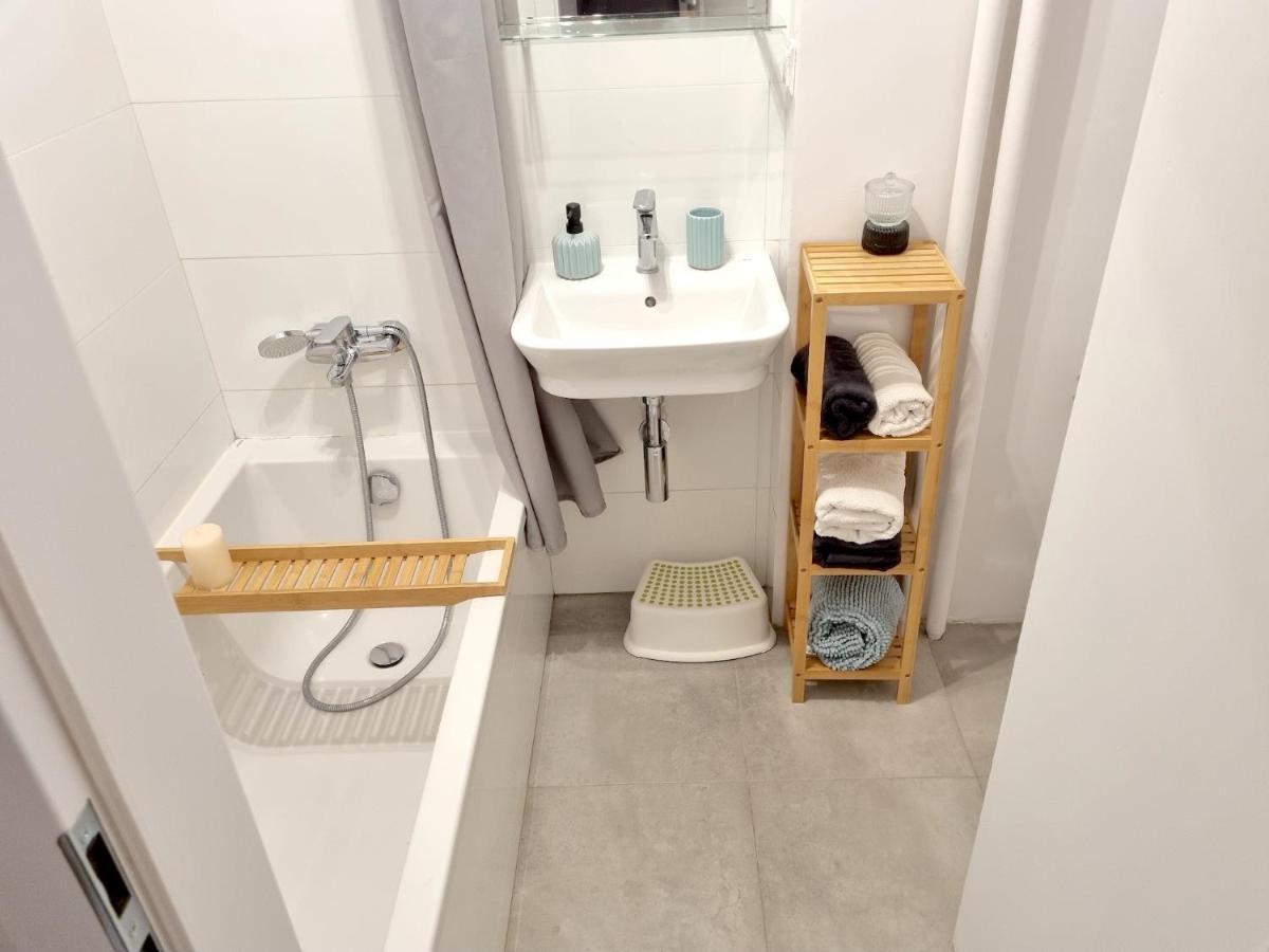 Apartament Miodowa Warszawa Екстер'єр фото